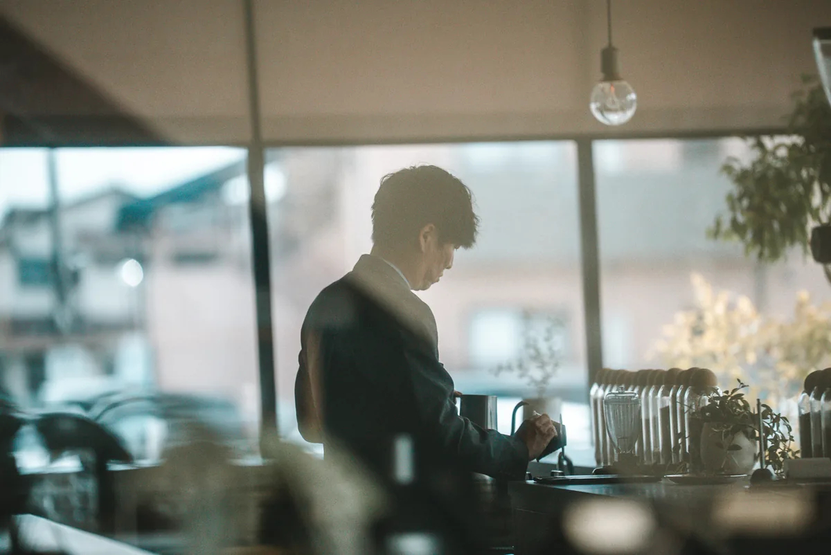 Lav fabec roasters owner Maeda Kenichi (Representative Director, La vie Inc.) — Kumamoto specialty coffee roastery